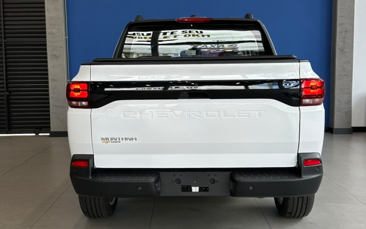 imagem-https://www.socarrao.com.br/sc-vehicle-images-prod/4411356/1792589649858-YTg5YWM2NDQtZGFlOS00Y2EzLTk5MzctZDE4MTM0MjVjZGY1LmpwZw.jpg