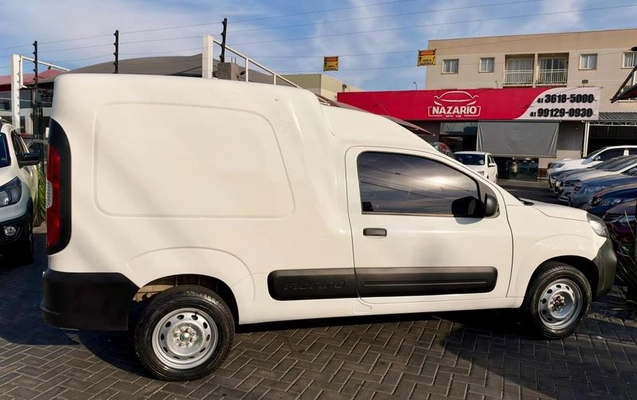 imagem-https://www.socarrao.com.br/sc-vehicle-images-prod/4411357/1792589652540-8591046_7_B_b9ba76fcd9.jpeg