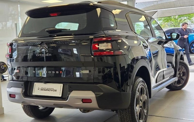 imagem-https://www.socarrao.com.br/sc-vehicle-images-prod/4411358/1792589705371-8590674_5_B_acde39f940.jpeg