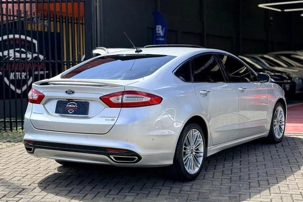imagem-https://www.socarrao.com.br/sc-vehicle-images-prod/4411374/1792589751301-8590928_3_B_809f4beda2.jpeg