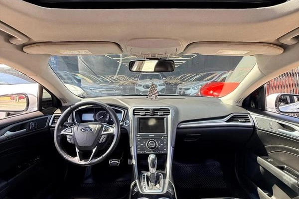 imagem-https://www.socarrao.com.br/sc-vehicle-images-prod/4411374/1792589751311-8590928_9_B_c50caec19b.jpeg