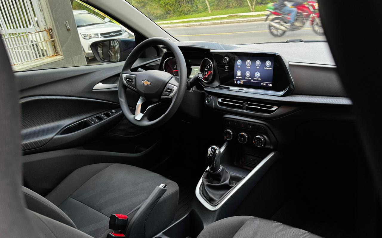 imagem-https://www.socarrao.com.br/sc-vehicle-images-prod/4411377/1792589791808-V2hhdHNBcHAgSW1hZ2UgMjAyNi0wOS0wMSBhdCAxNy40Ny41NSAoMSkuanBlZw.jpeg