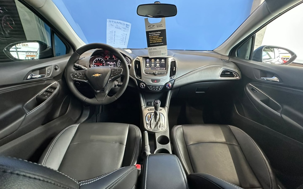 imagem-https://www.socarrao.com.br/sc-vehicle-images-prod/4411416/1792589972098-MzRlMTQ4YmYtNzZkZS00ZTM3LTg4ODItOWQ1OWU2ZDNkNjRiLmpwZw.jpg