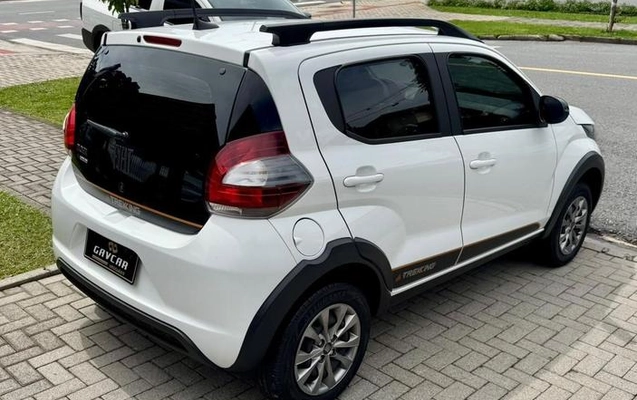 imagem-https://www.socarrao.com.br/sc-vehicle-images-prod/4411450/1792683364633-8591110_10_B_ef41f7fe8d.jpeg