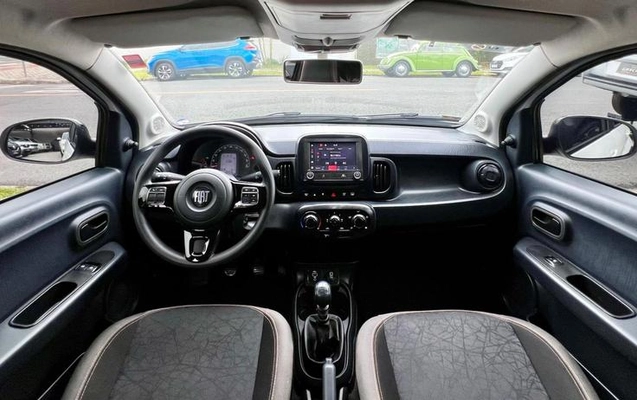 imagem-https://www.socarrao.com.br/sc-vehicle-images-prod/4411450/1792683364664-8591110_21_B_7787e0fdf9.jpeg
