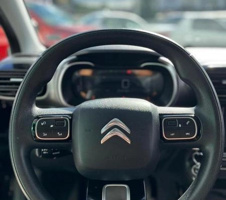 imagem-https://www.socarrao.com.br/sc-vehicle-images-prod/4411457/1792604431481-8574786_1_B_49d9df67c6.jpeg