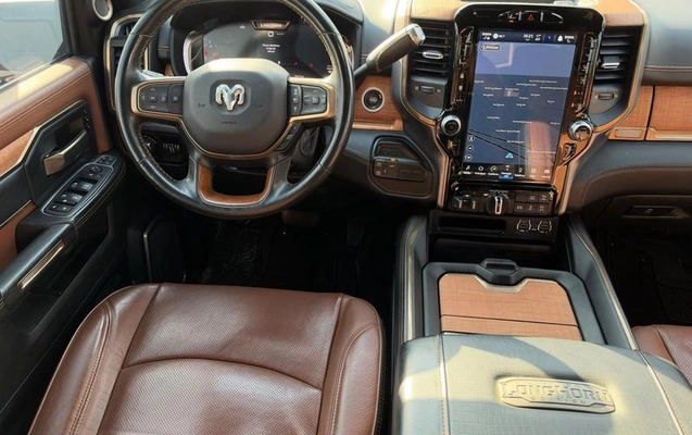 imagem-https://www.socarrao.com.br/sc-vehicle-images-prod/4411467/1792590239703-8591117_14_B_e3df7e4f23.jpeg