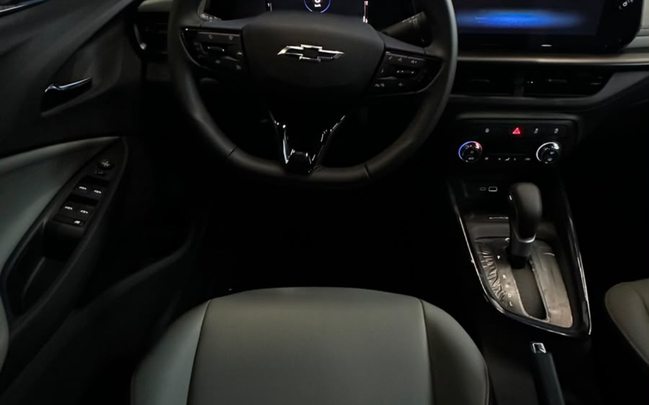 imagem-https://www.socarrao.com.br/sc-vehicle-images-prod/4411474/1792590306445-OTUxY2YyZGItN2Q4Yi00NzFkLWJkOGItNGM3MTAzOTEwZTRkLmpwZw.jpg