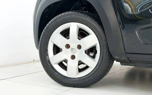 imagem-https://www.socarrao.com.br/sc-vehicle-images-prod/4411493/1792590428438-16fc6499f9a84e5189b105dd44a84f17_1792590413113.jpg