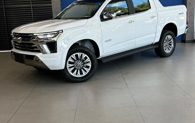 imagem-https://www.socarrao.com.br/sc-vehicle-images-prod/4411500/1792590542665-UzEwMEsuanBn.jpg