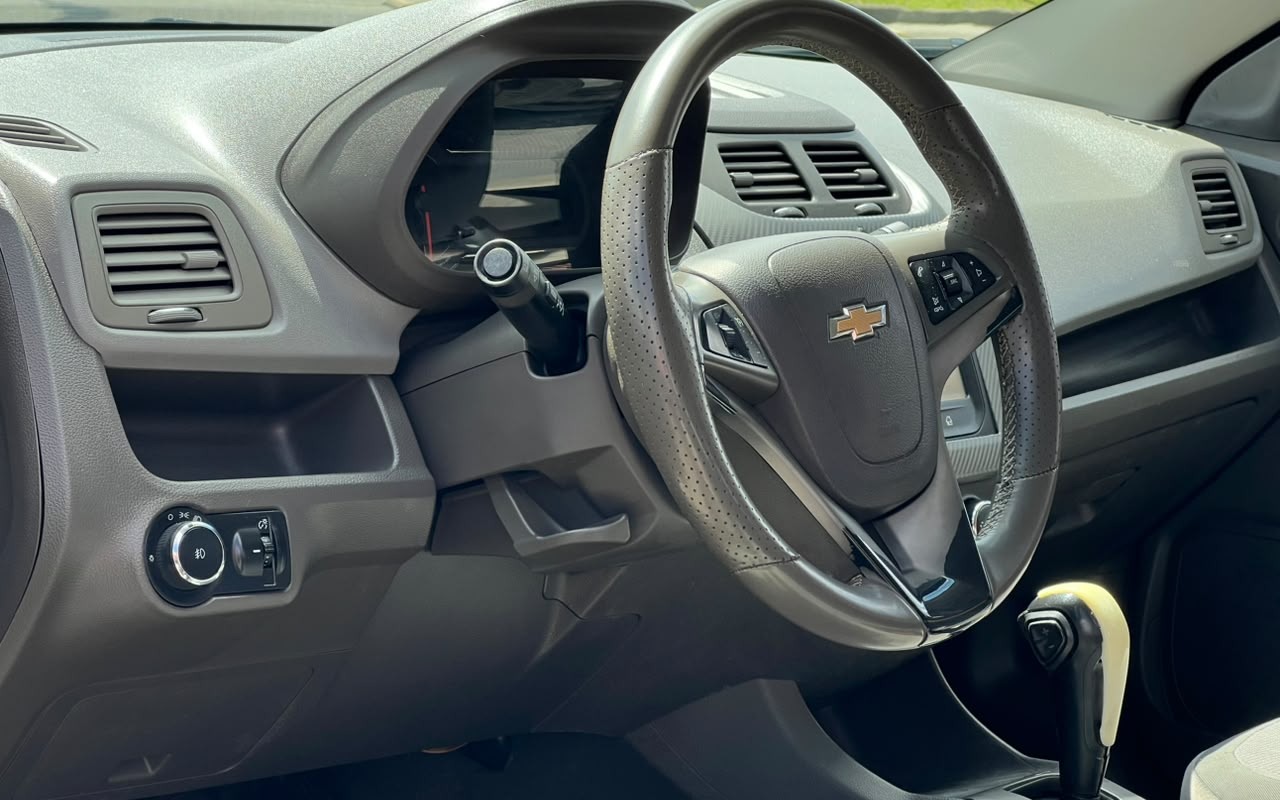 imagem-https://www.socarrao.com.br/sc-vehicle-images-prod/4411521/1792590768230-V2hhdHNBcHAgSW1hZ2UgMjAyNi0xMC0yMSBhdCAwOS41NC4yMCAoMSkuanBlZw.jpeg