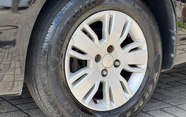 imagem-https://www.socarrao.com.br/sc-vehicle-images-prod/4411521/1792590769316-V2hhdHNBcHAgSW1hZ2UgMjAyNi0xMC0yMSBhdCAwOS41NC4yMiAoMSkuanBlZw.jpeg
