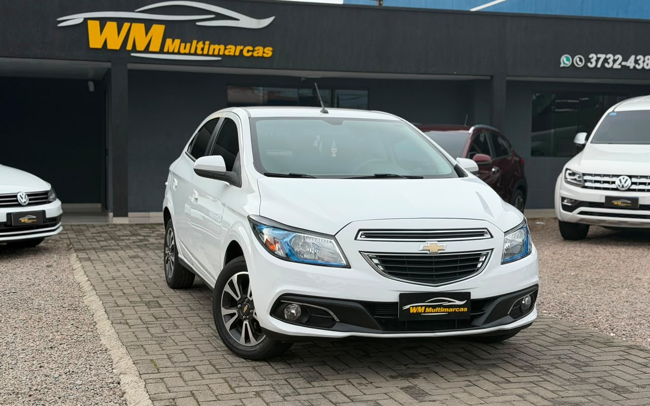 Chevrolet Onix 2014 Branco — foto 1 de 3