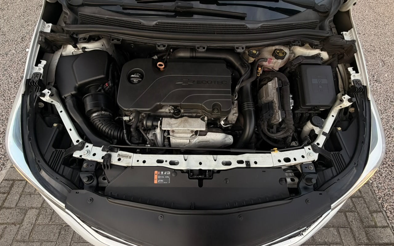 imagem-https://www.socarrao.com.br/sc-vehicle-images-prod/4411564/1792591021996-V2hhdHNBcHAgSW1hZ2UgMjAyNi0xMC0yMCBhdCAxOC4xNC40MCAoMykuanBlZw.jpeg