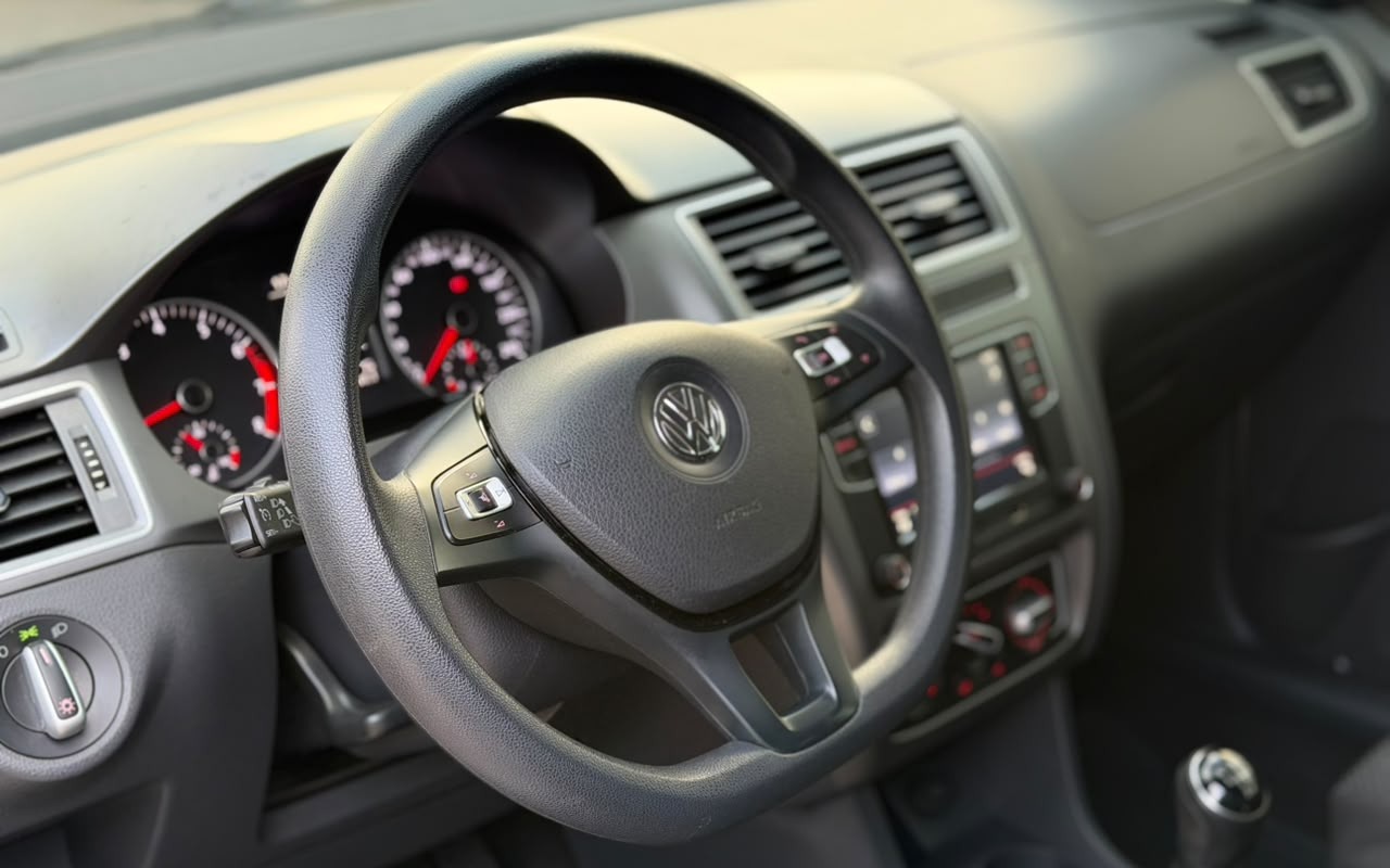 imagem-https://www.socarrao.com.br/sc-vehicle-images-prod/4411596/1792591214985-V2hhdHNBcHAgSW1hZ2UgMjAyNi0xMC0yMSBhdCAwOS41My41OS5qcGVn.jpeg