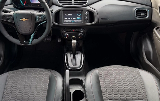 imagem-https://www.socarrao.com.br/sc-vehicle-images-prod/4411599/1792591242946-OC5qcGVn.jpeg