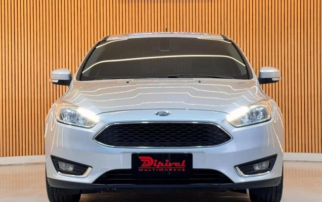 imagem-https://www.socarrao.com.br/sc-vehicle-images-prod/4411606/1792591272827-8530276_2_B_2f16f3cf50.jpeg