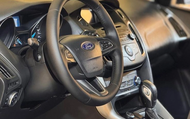 imagem-https://www.socarrao.com.br/sc-vehicle-images-prod/4411606/1792591272843-8530276_9_B_8aed0d8c83.jpeg