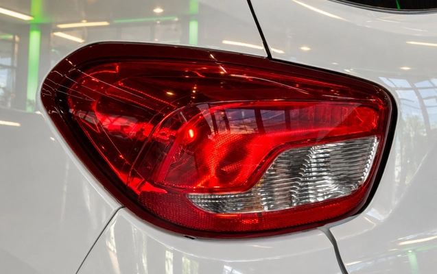imagem-https://www.socarrao.com.br/sc-vehicle-images-prod/4411628/1792591426312-5_110201.jpg