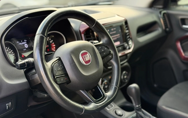 imagem-https://www.socarrao.com.br/sc-vehicle-images-prod/4411633/1792591502455-V2hhdHNBcHAgSW1hZ2UgMjAyNi0xMC0yMSBhdCAwOS41Ny4yNy5qcGVn.jpeg