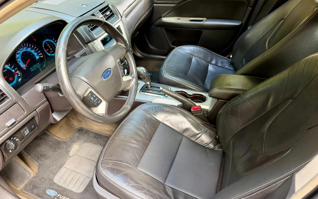 imagem-https://www.socarrao.com.br/sc-vehicle-images-prod/4411638/1792591537273-2ad8163e-e75f-4dd2-8c88-8d5d08347bde.jpg