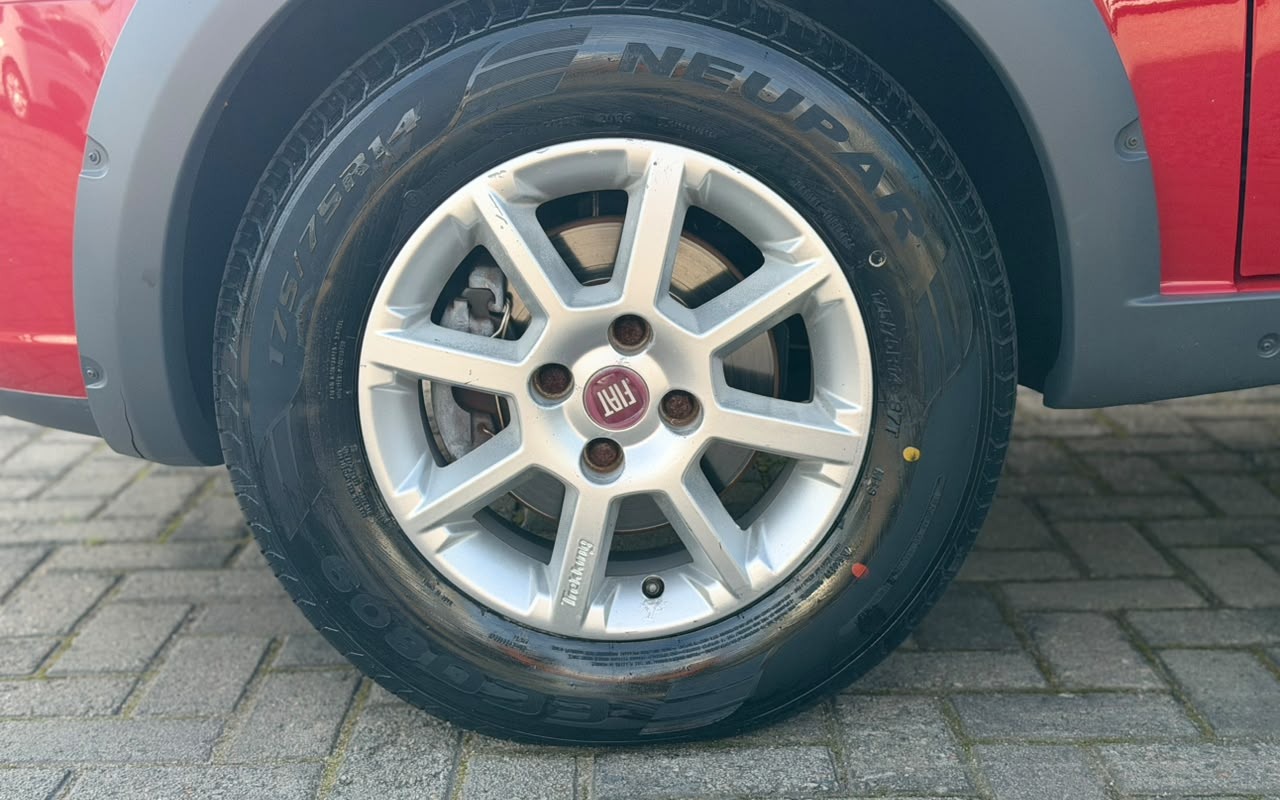 imagem-https://www.socarrao.com.br/sc-vehicle-images-prod/4411654/1792591602491-V2hhdHNBcHAgSW1hZ2UgMjAyNi0xMC0yMSBhdCAwOS41OS4zNSAoMSkuanBlZw.jpeg