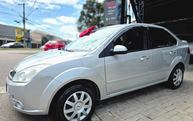 imagem-https://www.socarrao.com.br/sc-vehicle-images-prod/4411671/1792592068383-MjAyNjEwMjFfMTAwMzE3LmpwZw.jpg