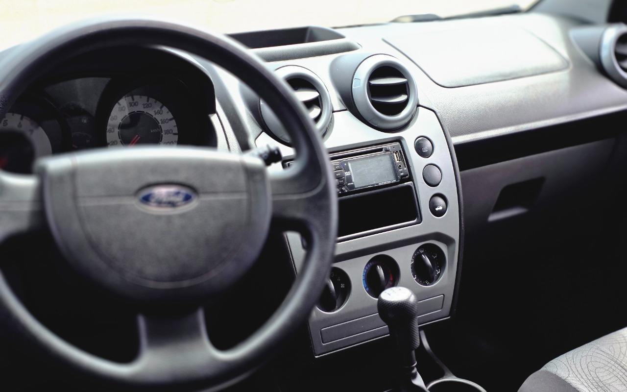 imagem-https://www.socarrao.com.br/sc-vehicle-images-prod/4411671/1792592069467-MjAyNjEwMjFfMTAwNjUzLmpwZw.jpg