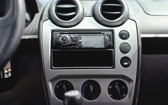 imagem-https://www.socarrao.com.br/sc-vehicle-images-prod/4411671/1792592069616-MjAyNjEwMjFfMTAwNzM0LmpwZw.jpg