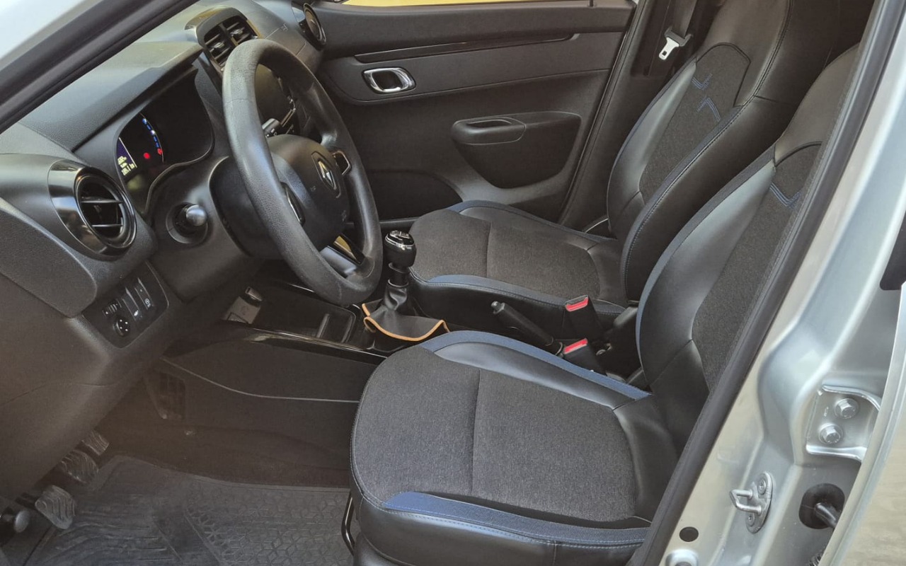 imagem-https://www.socarrao.com.br/sc-vehicle-images-prod/4411745/1792592322954-V2hhdHNBcHAgSW1hZ2UgMjAyNi0xMC0yMSBhdCAxMC4yNi40OSAoMykuanBlZw.jpeg