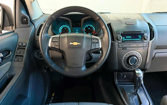 imagem-https://www.socarrao.com.br/sc-vehicle-images-prod/4411776/1792592429878-e59fad96451f4185b68d0c49ecd1f959_1792592396243.jpg