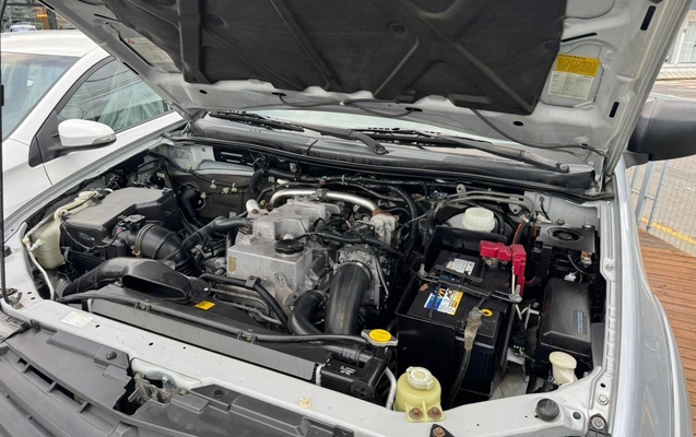 imagem-https://www.socarrao.com.br/sc-vehicle-images-prod/4411792/1792592548242-V2hhdHNBcHAgSW1hZ2UgMjAyNi0xMC0yMSBhdCAxMS4wOS41OCA3LmpwZWc.jpeg