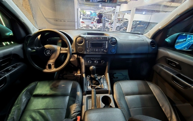 imagem-https://www.socarrao.com.br/sc-vehicle-images-prod/4411796/1792592565277-Ny1kYTk2MzU1MTRlZmU3Njg2ZGYyYThjNTNkMmIwMWE0MS5qcGc.jpg