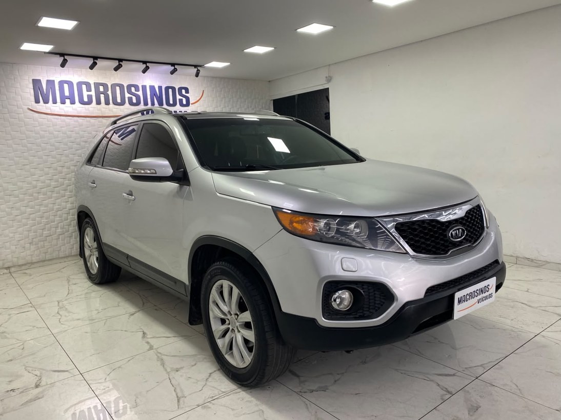 Kia Sorento 3.5 V6 24V 4x4 Aut. 2012 Prata — foto 1 de 3
