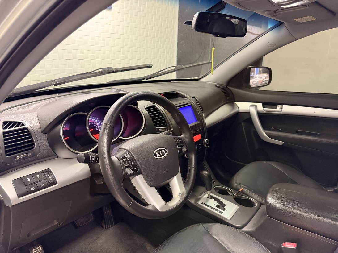 imagem-https://www.socarrao.com.br/sc-vehicle-images-prod/4411836/1792592833562-Zm90by0wNy5qcGc.jpg