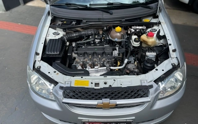 imagem-https://www.socarrao.com.br/sc-vehicle-images-prod/4411871/1792593700736-640_480_chevrolet-classic-ls-vhc-e-1-0-flex-13-14-3d97a6-1.jpg