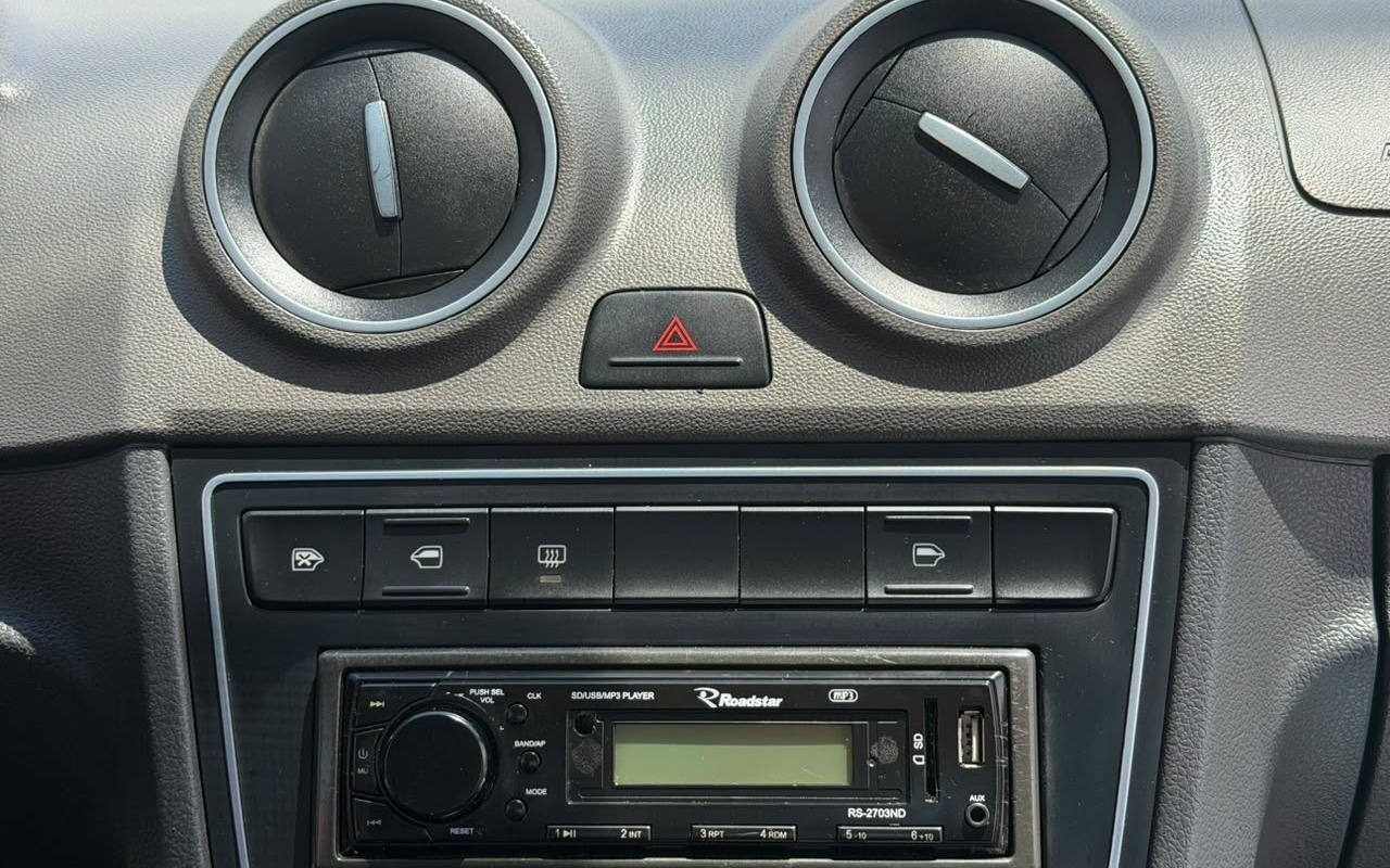 imagem-https://www.socarrao.com.br/sc-vehicle-images-prod/4411917/1792593321078-V2hhdHNBcHAgSW1hZ2UgMjAyNi0xMC0yMSBhdCAxMS4yNi4xOS5qcGVn.jpeg
