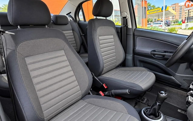 imagem-https://www.socarrao.com.br/sc-vehicle-images-prod/4411917/1792593321480-V2hhdHNBcHAgSW1hZ2UgMjAyNi0xMC0yMSBhdCAxMS4yNi4xOSAoMykuanBlZw.jpeg