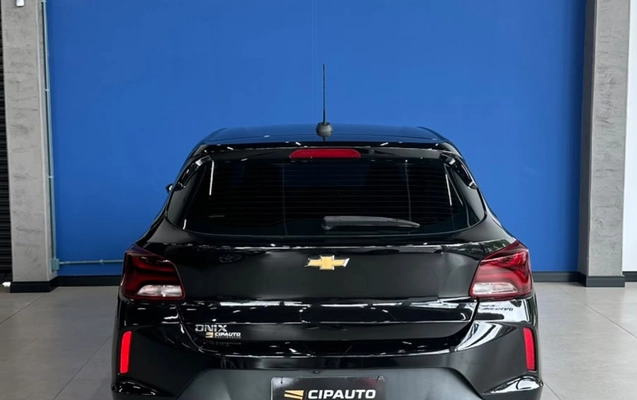imagem-https://www.socarrao.com.br/sc-vehicle-images-prod/4411937/1792593433759-Yjg3YzA5MGUtNzkxMC00NWMzLTg3MjYtZmFhODQ5N2UwNGU3LmpwZw.jpg