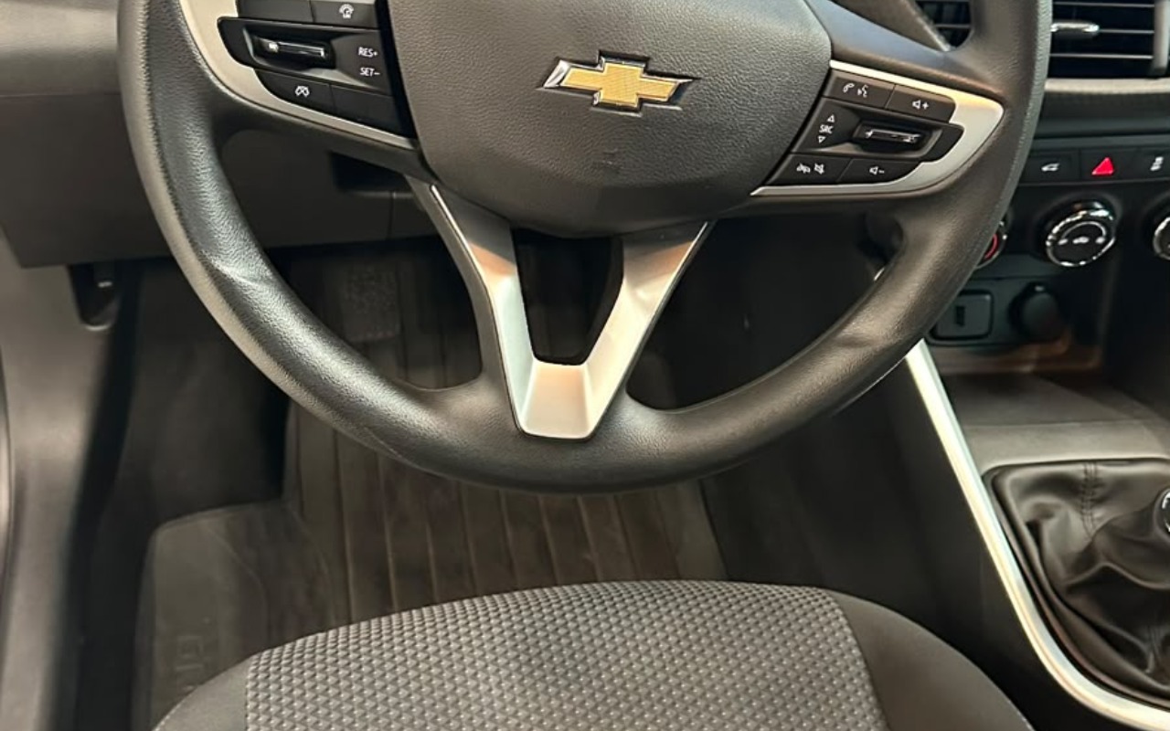 imagem-https://www.socarrao.com.br/sc-vehicle-images-prod/4411937/1792593433846-NThmOTg0OTMtMGEzNi00MmQ2LWJkMDEtMDE4OGI1YTFlMTBmLmpwZw.jpg