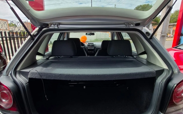 imagem-https://www.socarrao.com.br/sc-vehicle-images-prod/4411943/1792593517456-V2hhdHNBcHAgSW1hZ2UgMjAyNi0xMC0yMSBhdCAxMS4yNC41NiAoMSkuanBlZw.jpeg