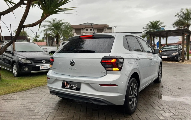 imagem-https://www.socarrao.com.br/sc-vehicle-images-prod/4411957/1792593663278-SW1hZ2VtIGRvIFdoYXRzQXBwIGRlIDIwMjQtMTAtMDkgw6AocykgMTcuNTMuMjlfMGVmZTJhNjAuanBn.jpg