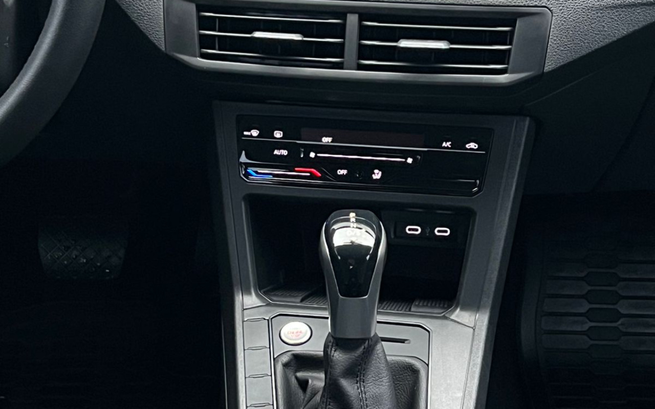 imagem-https://www.socarrao.com.br/sc-vehicle-images-prod/4411957/1792593664337-SW1hZ2VtIGRvIFdoYXRzQXBwIGRlIDIwMjQtMTAtMDkgw6AocykgMTcuNTMuMzNfYmM0ZjVmNjUuanBn.jpg