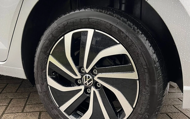 imagem-https://www.socarrao.com.br/sc-vehicle-images-prod/4411957/1792593664513-SW1hZ2VtIGRvIFdoYXRzQXBwIGRlIDIwMjQtMTAtMDkgw6AocykgMTcuNTMuMzBfY2Q5ZTMyZGIuanBn.jpg