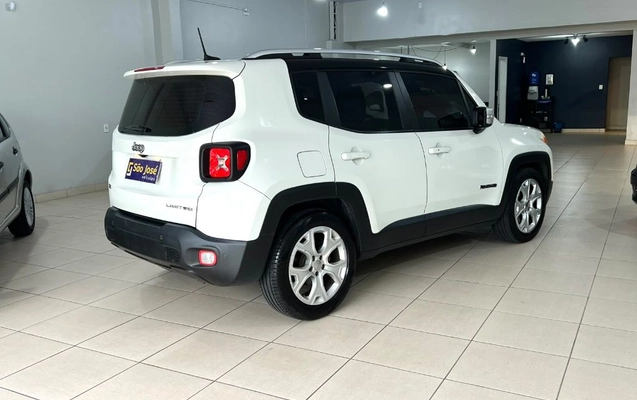 imagem-https://www.socarrao.com.br/sc-vehicle-images-prod/4412016/1792593921587-gb-25d9c22.jpeg