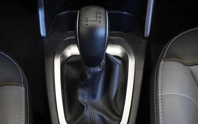 imagem-https://www.socarrao.com.br/sc-vehicle-images-prod/4412031/1792593978614-8379170_11_B_da28eeb58f.jpeg