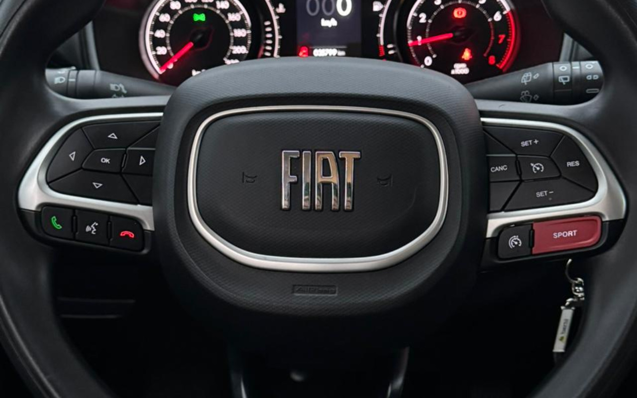 imagem-https://www.socarrao.com.br/sc-vehicle-images-prod/4412045/1792594113661-SW1hZ2VtIGRvIFdoYXRzQXBwIGRlIDIwMjUtMTItMDkgw6AocykgMTAuNTYuNDNfNmVlZjYzNGIuanBn.jpg