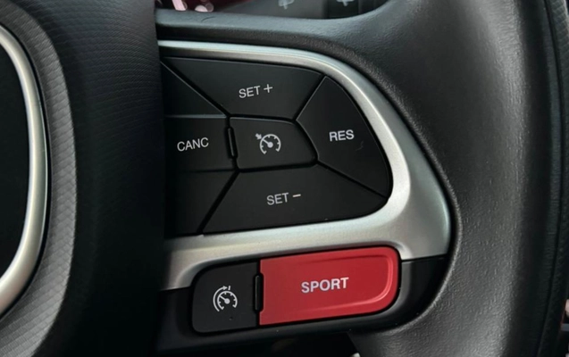 imagem-https://www.socarrao.com.br/sc-vehicle-images-prod/4412045/1792594113713-SW1hZ2VtIGRvIFdoYXRzQXBwIGRlIDIwMjUtMTItMDkgw6AocykgMTAuNTYuNDNfNWI2ZmI3ZGIuanBn.jpg