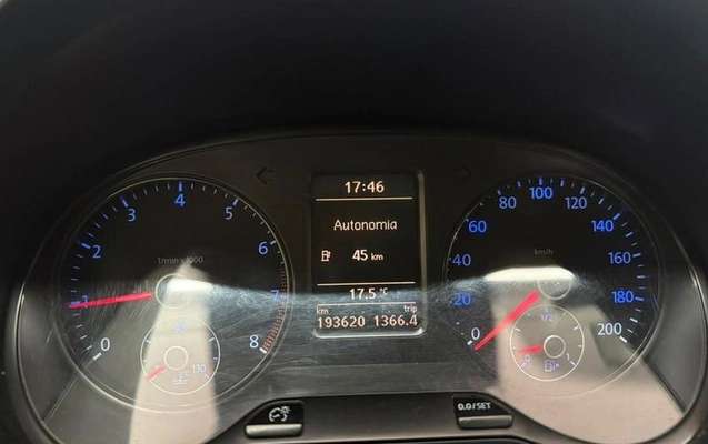 imagem-https://www.socarrao.com.br/sc-vehicle-images-prod/4412067/1792594343130-8010291_12_B_054f5dadfd.jpeg