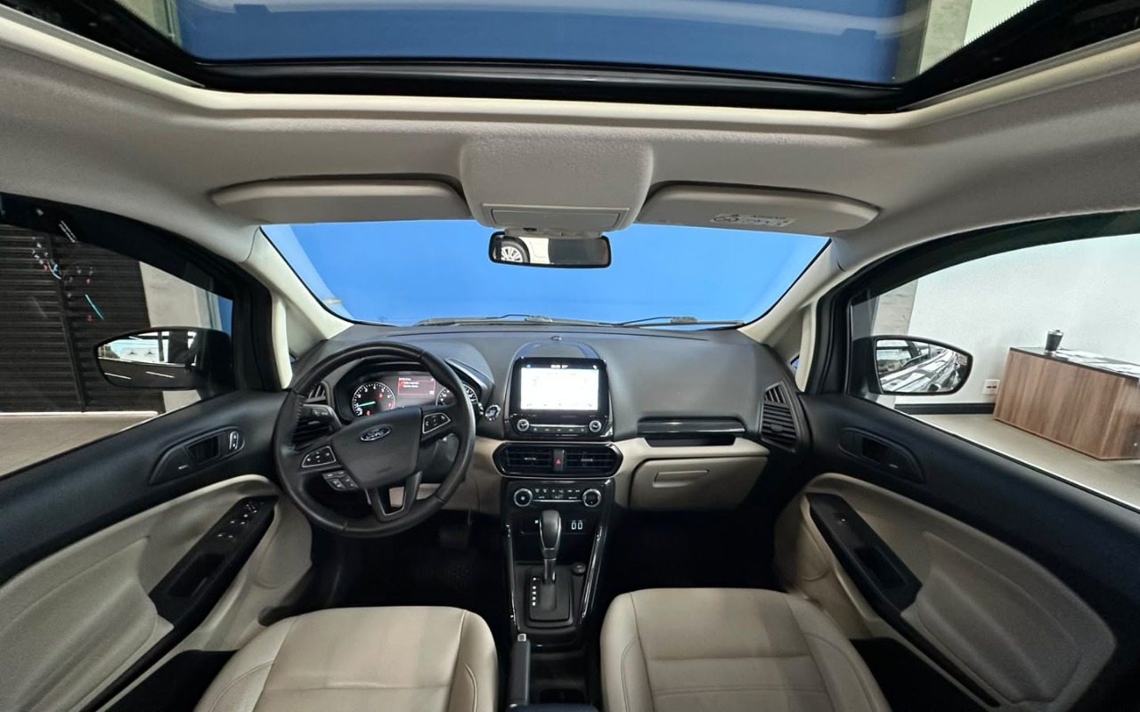 imagem-https://www.socarrao.com.br/sc-vehicle-images-prod/4412069/1792594355561-ZDY1YWRhNjMtNTNiMS00MjJiLWFjM2ItYzI4OWY5ZjJiMjk2LmpwZw.jpg